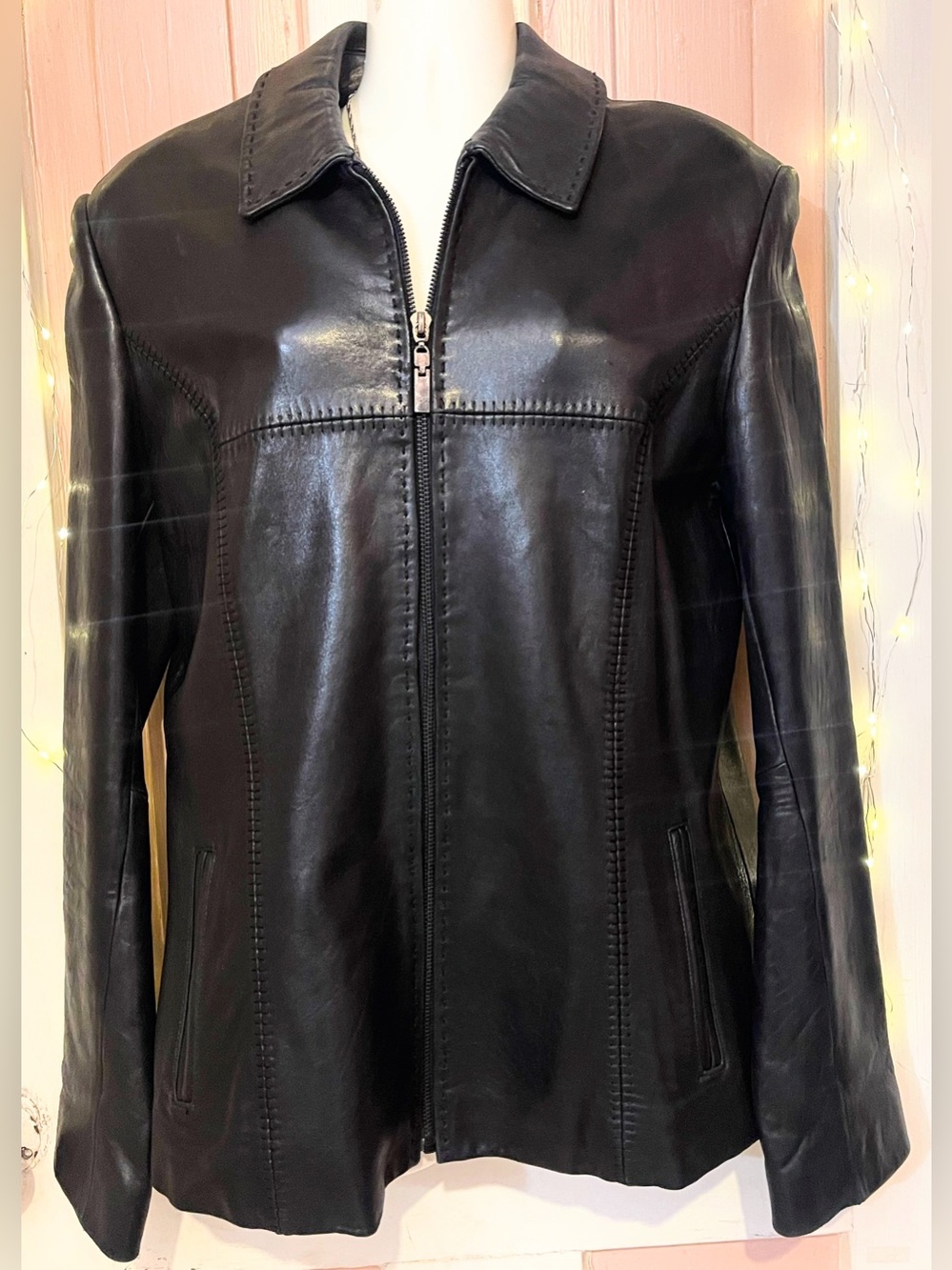 Jones of New York Classic Black Leather Zip Jacket - Women med